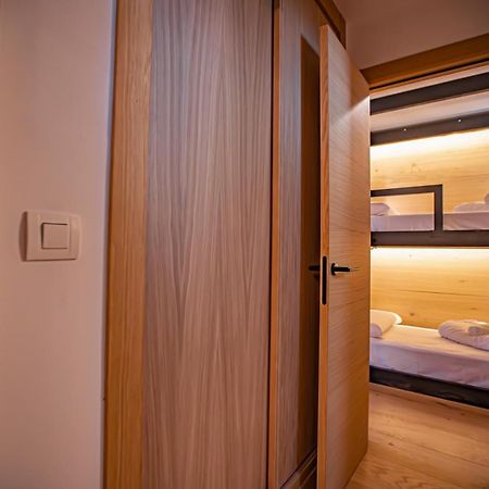 Holidays, Edificio Serraneu, Sierra Nevada 4 Personas Y Parking 외부 사진