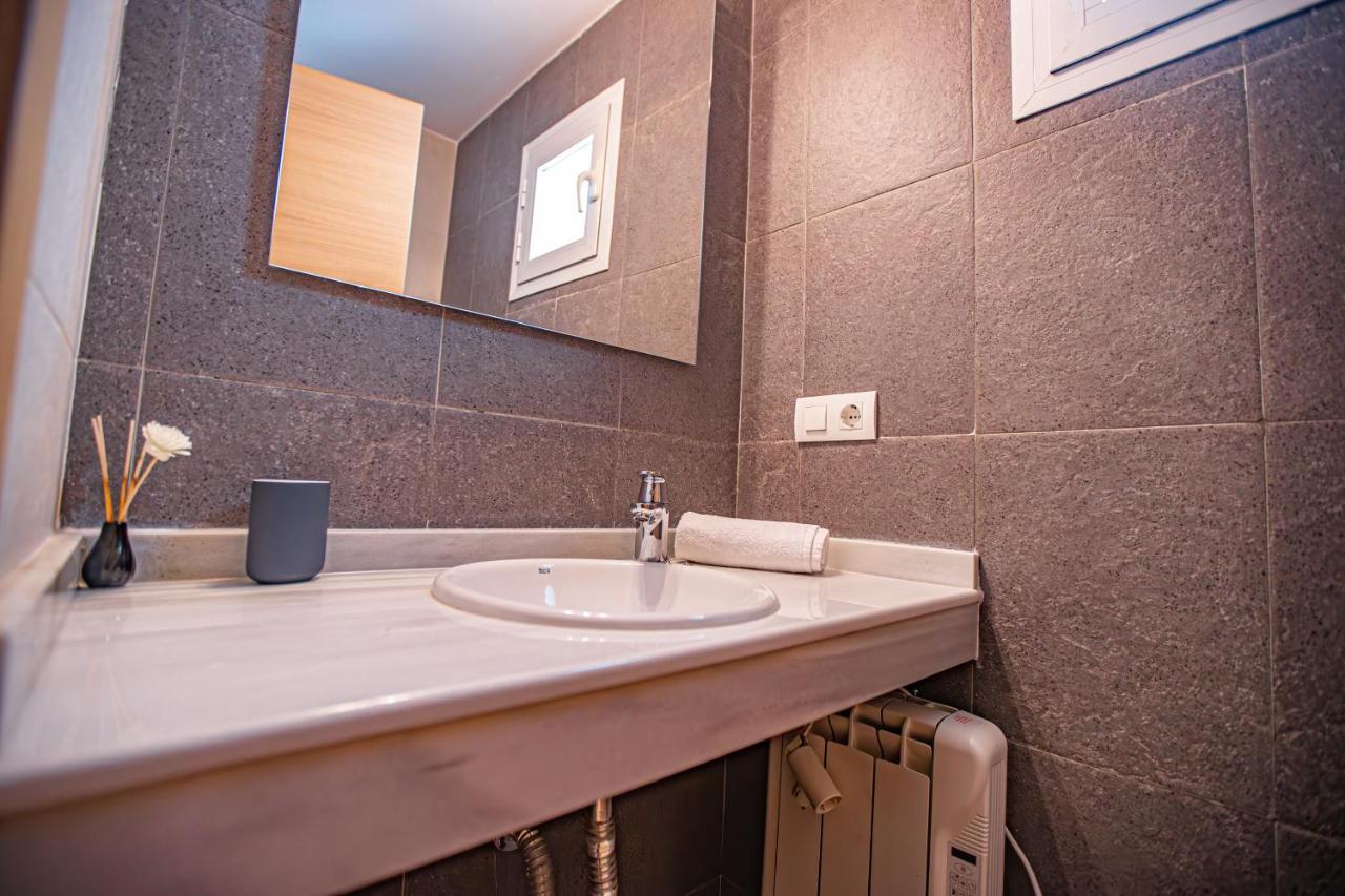 Holidays, Edificio Serraneu, Sierra Nevada 4 Personas Y Parking 외부 사진
